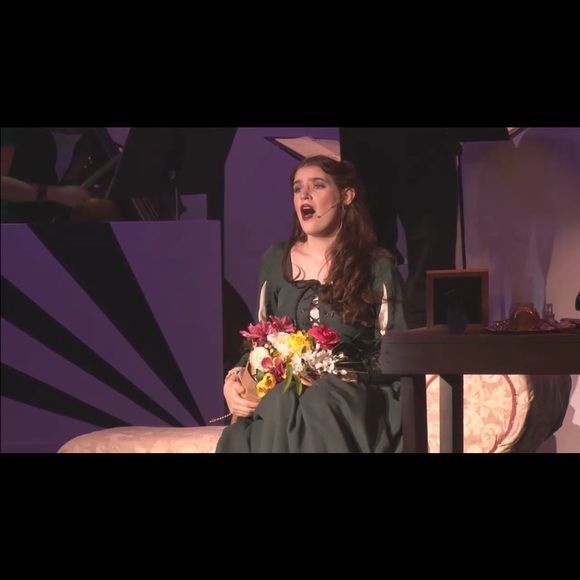 Meet your Posher, Lisa - Picture 5 of 6